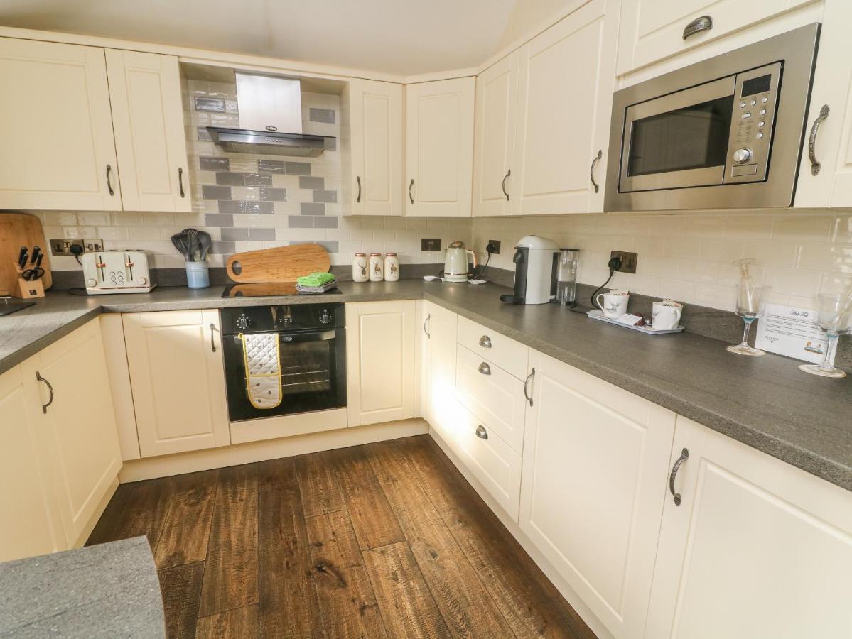 Beckside Cottage Keighley Exterior foto